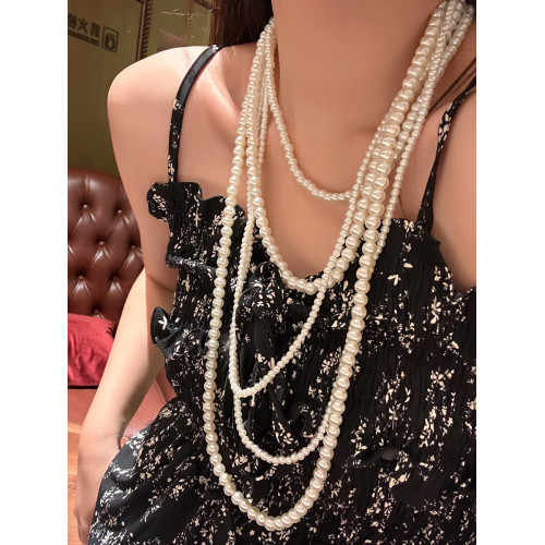 秋冬復古時尚高級感珍珠多層曡搭項鍊氣質長頸鏈毛衣鏈2025年新款 秋冬復古時尚高級感珍珠多層曡搭項鍊氣質長頸鏈毛衣鏈2025年新款