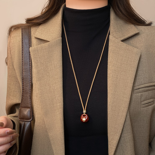 紅色福鎖吊墜項鍊女款2026新款高級感輕奢小衆精緻長款毛衣鏈配飾