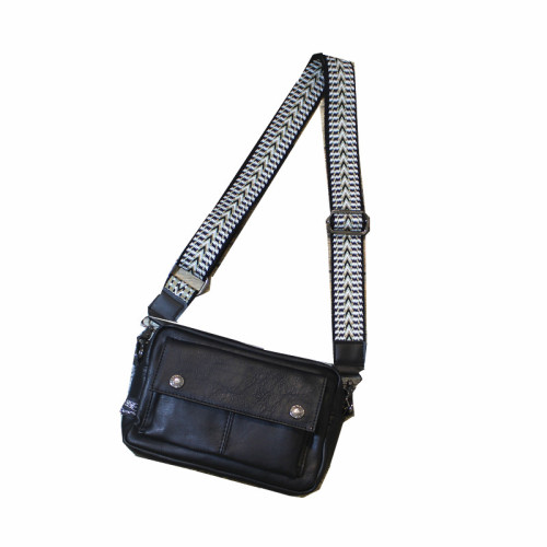 threebox男包新款郵差小挎包潮牌青年單肩包街頭手機包休閒斜後後背包