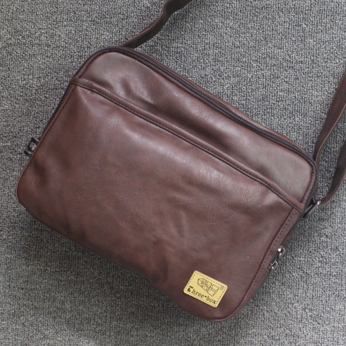 潮包新款簡約單肩包男包韓版男士斜後後背包平板ipad手機後後背包軟皮女包