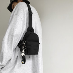 男士胸包潮流ins日系小挎包個性時尚潮牌斜後後背包男休閒迷你手機包