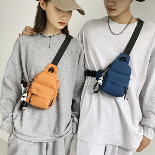 男士胸包潮流ins日系小挎包個性時尚潮牌斜後後背包男休閒迷你手機包