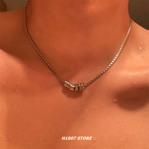 洗澡可戴鈦鋼不掉色男款項鍊女生冷淡風嘻哈小衆設計情侶款毛衣鏈 洗澡可戴鈦鋼不掉色男款項鍊女生冷淡風嘻哈小衆設計情侶款毛衣鏈