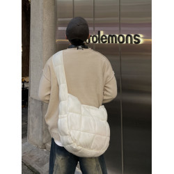 YUEN設計款羽絨雲朵包復古挎斜背單肩大容量泡芙輕便上課包男女潮