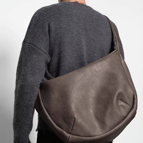 復古ins包休閒斜後後背包大容量單肩托特水洗斑駁斜背打褶皮質流浪包