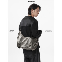 舊金屬棒球餃子包原創設計大容量休閒通勤男生女生復古小衆斜後後背包