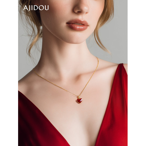 AJIDOU阿吉豆項鍊女新年紅色愛心項鍊輕奢毛衣鏈配飾品小衆鎖骨鍊 AJIDOU阿吉豆項鍊女新年紅色愛心項鍊輕奢毛衣鏈配飾品小衆鎖骨鍊