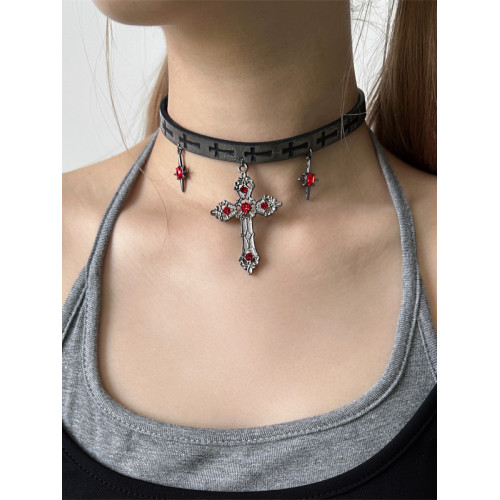 哥特風y2k多層曡戴蝴蝶十字架choker項鍊女小衆涉穀風辣妹配飾潮
