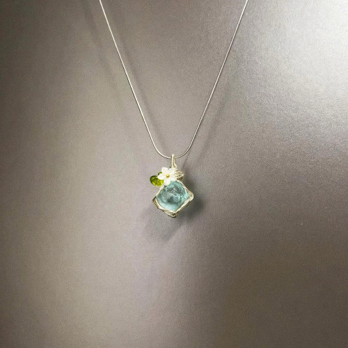 手工 Raw stone crystal項鍊 手工 Raw stone crystal項鍊