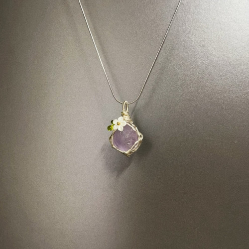 手工 Raw stone crystal項鍊 手工 Raw stone crystal項鍊