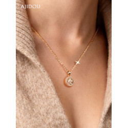 AJIDOU阿吉豆項鍊女八芒星寶羅盤手鏈飾品輕奢鎖骨鍊高級感毛衣鏈