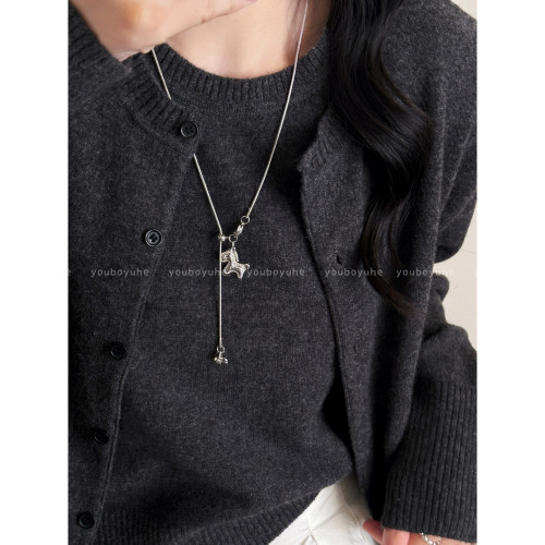 馬到錢來~銀色小馬長款項鍊女大氣高檔輕奢高級感毛衣鏈掛脖配飾 馬到錢來~銀色小馬長款項鍊女大氣高檔輕奢高級感毛衣鏈掛脖配飾