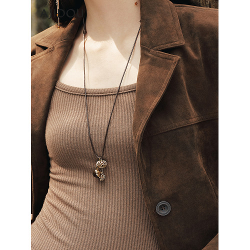 AJIDOU阿吉豆森林來信系列可愛棕色橡果吊墜可調節設計毛衣鏈項鍊