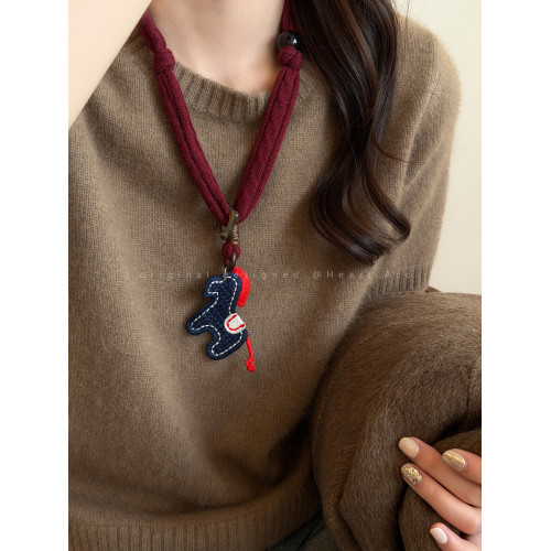 紅色布藝格子小馬抽拉項鍊女秋冬長款抽拉毛衣鏈本命年高級感配飾