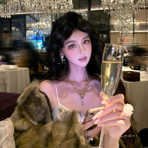 千金琉璃~超閃金色水滴高級感項鍊貴氣誇張生日新娘晚宴禮服配飾