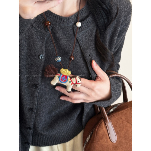 馬嵗迎喜~手工小馬串珠項鍊女2026本命年新款毛衣鏈秋冬胸針配飾 馬嵗迎喜~手工小馬串珠項鍊女2026本命年新款毛衣鏈秋冬胸針配飾