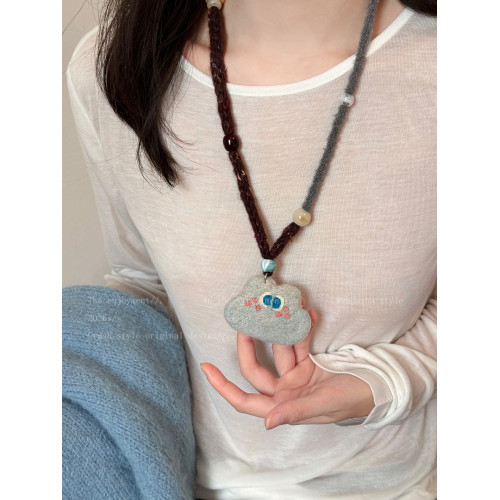 手作日記~搞怪愛心毛絨項鍊女秋冬小衆設計感毛衣鏈掛脖裝飾配飾