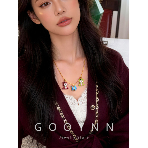 DIY可愛草莓小熊項鍊女款2026新款鎖骨毛衣鏈本命年紅色吊墜配飾