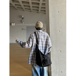 YUEN設計款尼龍防水耐磨單肩斜背機車包男女大容量郵差街頭挎包潮