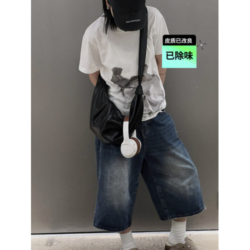 百搭復古油蠟皮斜後後背包男女日系風大容量軟面皮質單肩包潮流餃子包