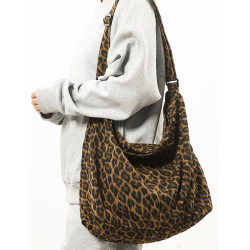 迷彩帆布大包2026新款個性豹紋潮斜後後背包男時尚復古單肩包女托特包