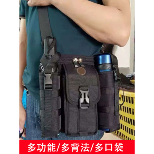 中老年旅行爬山後後背包老君山戶外休閒單肩斜後後背包出行旅遊包雨傘水壺