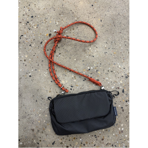 巨好用~奧利奧千層軟殼輕行包~男女中性款多拉鍊磁吸斜後後背包防潑水