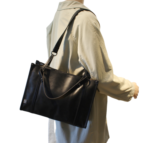 ThreeBox潮牌大容量單肩包男女簡約ins風通勤電腦包平板包托特包 ThreeBox潮牌大容量單肩包男女簡約ins風通勤電腦包平板包托特包