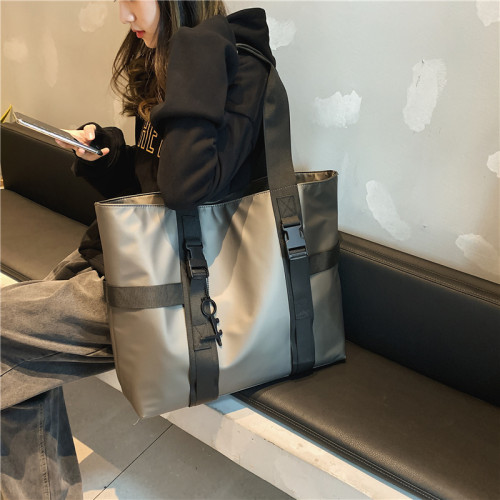 男士單肩包時尚潮流大容量手提包男旅行出差旅遊短途潮牌休閒後後背包