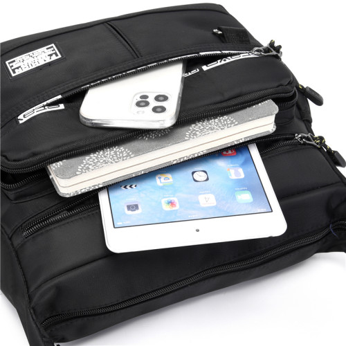 大容量男包單肩包防水耐磨後後背包多口袋做生意包商務休閒男士斜後後背包