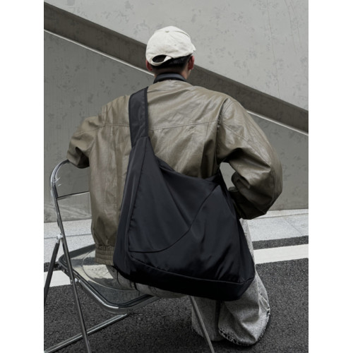 YUEN韓系ins休閒大容量慵懶風通勤輕便帆布托特街頭郵差後後背包男女