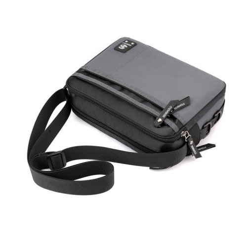 2023新款日系潮牌休閒大容量斜後後背包男簡約男包運動單肩包時尚小包