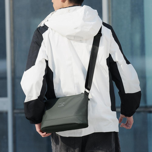 斜後後背包男潮流簡約三層休閒男包時尚旅行單肩包牛津布通勤小挎包