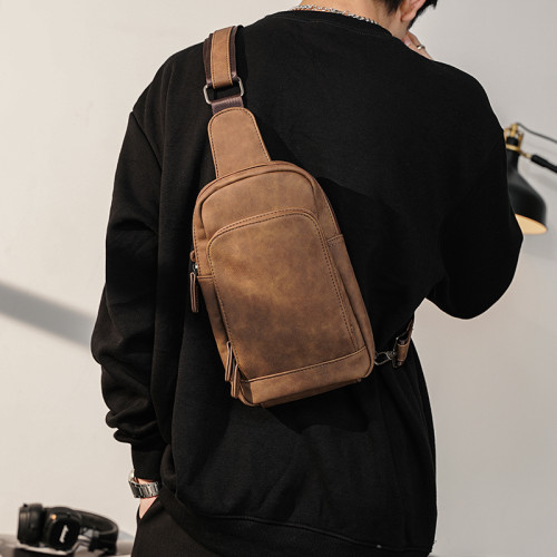 潮牌男包瘋馬皮戶外運動包單肩包多功能斜後後背包手機包休閒男士胸包