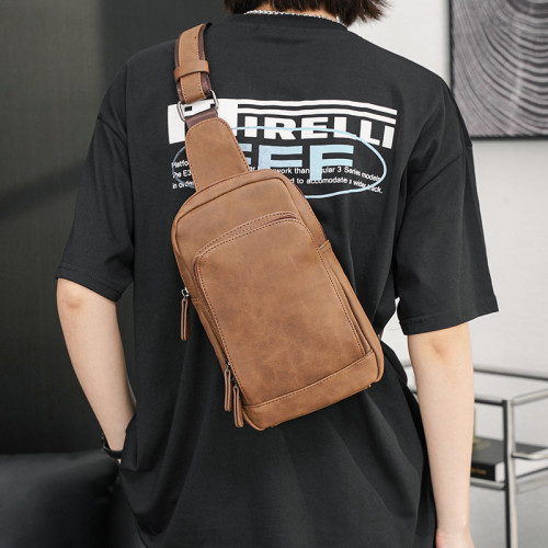 潮牌男包瘋馬皮戶外運動包單肩包多功能斜後後背包手機包休閒男士胸包