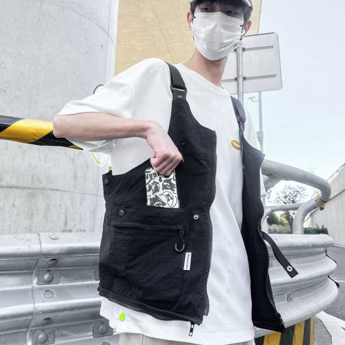 港風潮牌工裝兩用斜後後背包個性山系露營多口袋大容量可變後後背包馬甲