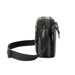 男士斜後後背包2023新款單肩包防潑水郵差包尼龍布後後背包橫款大容量男包