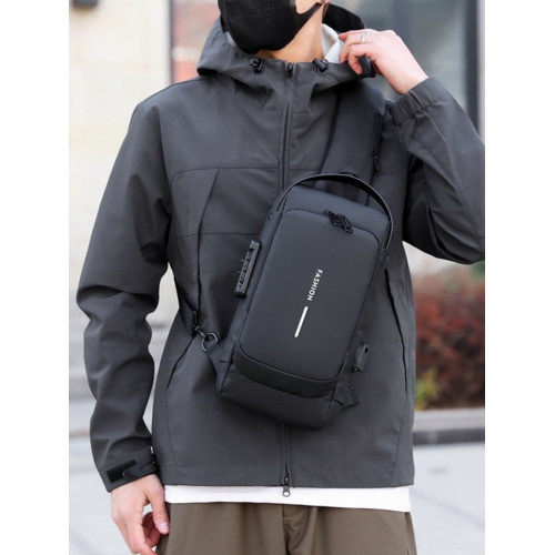 法國Colorin Kite機能胸包男士單肩包大容量通勤防潑水斜後後背包腰包