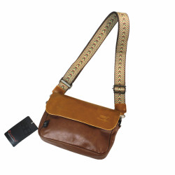 新款潮流潮牌男士休閒郵差小挎包單肩包韓版皮質斜後後背包時尚小後後背包