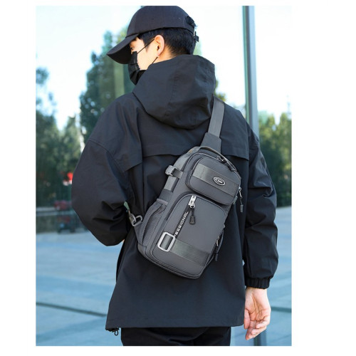 大號戶外胸包大容量男士休閒單肩斜後後背包多功能男士挎包厚實機車包 大號戶外胸包大容量男士休閒單肩斜後後背包多功能男士挎包厚實機車包