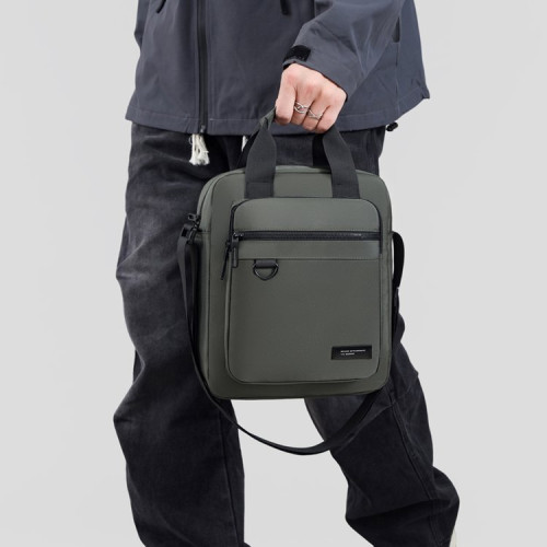 大容量男士單肩包多層休閒斜後後背包多層大號手提包男包時尚通勤後後背包