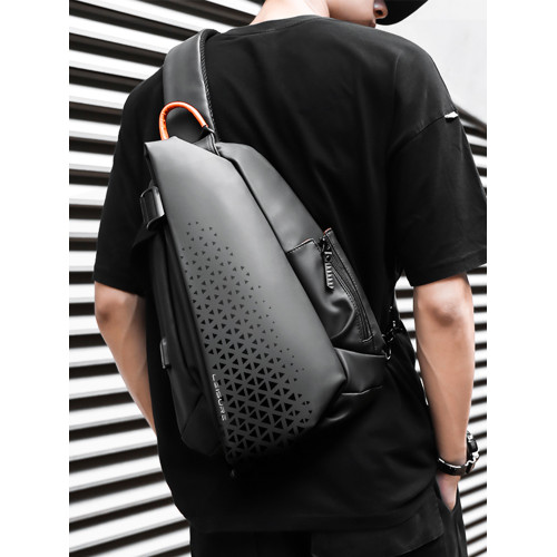 機能斜後後背包男士2026新款時尚大容量單肩包機車跨小後後背包包潮牌胸包