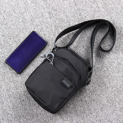 男士單肩包大容量運動斜後後背包手機包防水尼龍夏季新款手提小號大號