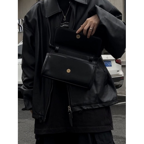 ins極簡中性風繙蓋小方包潮流男生休閒斜後後背包皮質腋下小單肩胸包