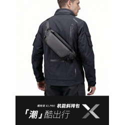 爆款！機能風斜後後背包胸包機車挎包/騎行包/輕便防水/男女通用