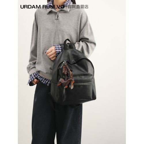 UR軟皮通勤雙肩包大容量女2025新款冬大學生上課書包短途旅行後後背包 UR軟皮通勤雙肩包大容量女2025新款冬大學生上課書包短途旅行後後背包