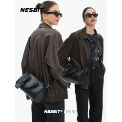 NESBIT黑武士男包歐美潮牌斜後後背包波士頓包輕奢枕頭包單肩圓筒包男