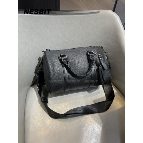 NESBIT黑武士男包歐美潮牌斜後後背包波士頓包輕奢枕頭包單肩圓筒包男