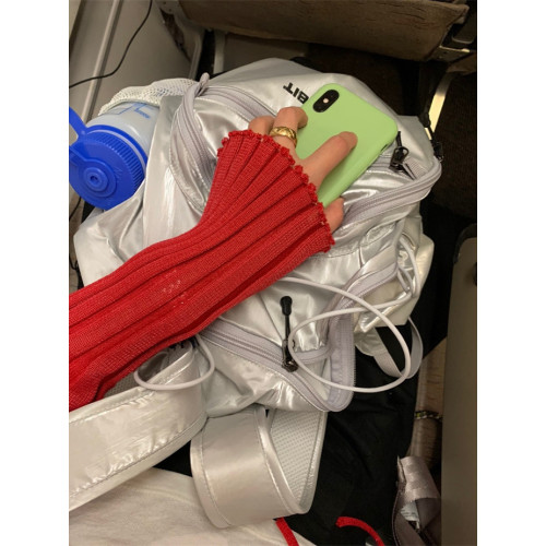 韓系八奶銀色尼龍雙肩包秋冬學生旅行書包防水輕便通勤大容量戶外