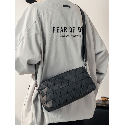 斜後後背包男款菱格圖案單肩包小方包 韓版男包休閒時尚百搭斜掛包 斜後後背包男款菱格圖案單肩包小方包 韓版男包休閒時尚百搭斜掛包